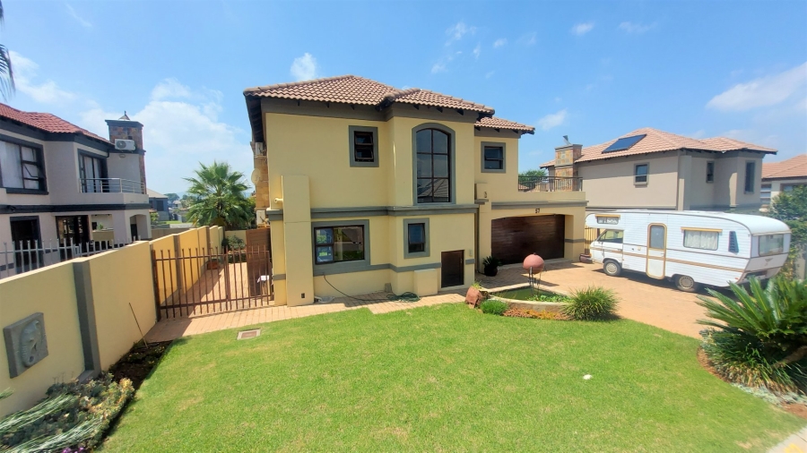 3 Bedroom Property for Sale in Melodie North West